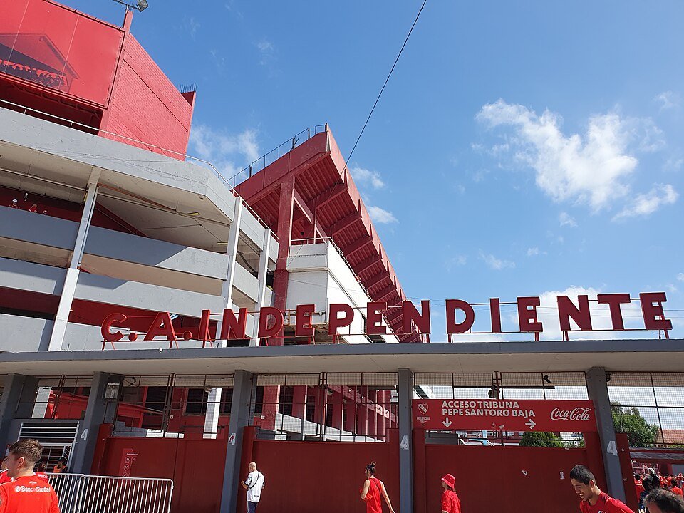 Tras la dura goleada de Gimnasia de Mendoza, Independiente visita a Central Córdoba en el Clausura